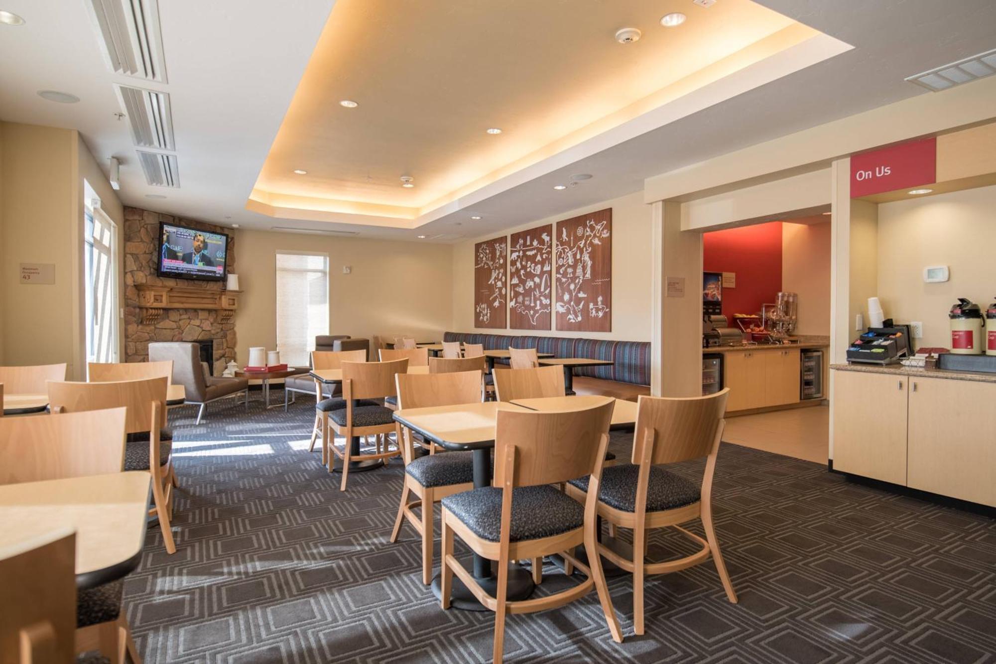Towneplace Suites By Marriott Provo Orem Ngoại thất bức ảnh