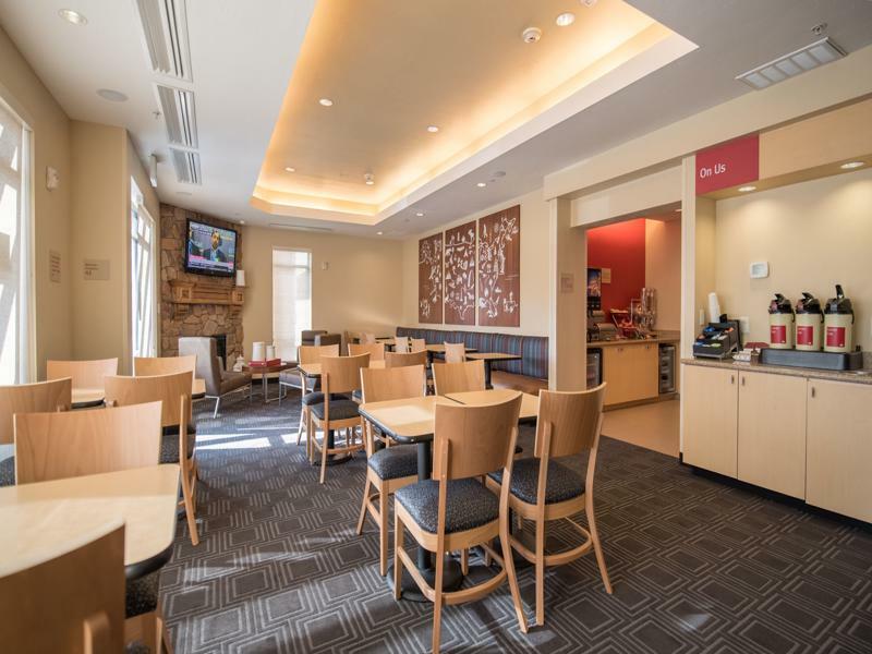 Towneplace Suites By Marriott Provo Orem Ngoại thất bức ảnh